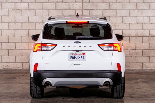 2022 Ford Escape SE | Van Nuys, CA | Stellar Auto INC.