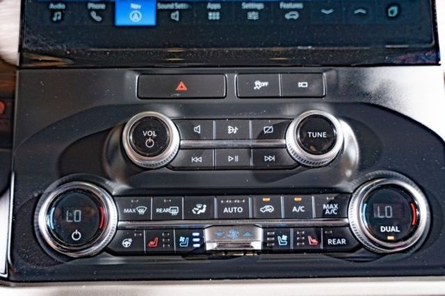 2022 Ford Expedition MAX Limited | Addison, TX | Mr Car Guys 2022 Ford Expedition MAX Limited | Addison, TX | Mr Car Guys