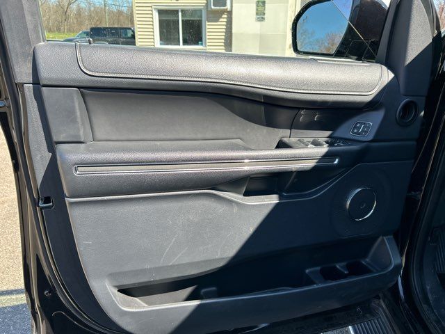 2022 Ford Expedition MAX XLT