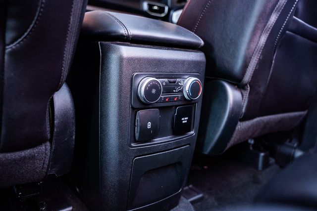 2022 Ford Explorer Platinum 2022 Ford Explorer Platinum