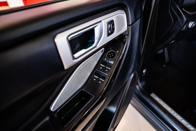 2022 Ford Explorer Platinum 2022 Ford Explorer Platinum