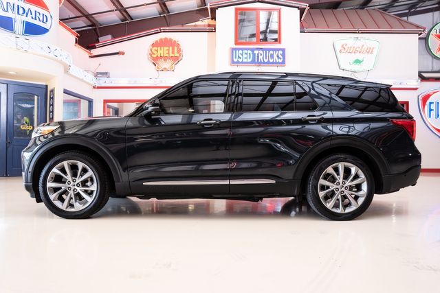 2022 Ford Explorer Platinum 2022 Ford Explorer Platinum