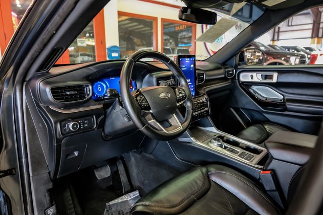 2022 Ford Explorer Platinum 2022 Ford Explorer Platinum