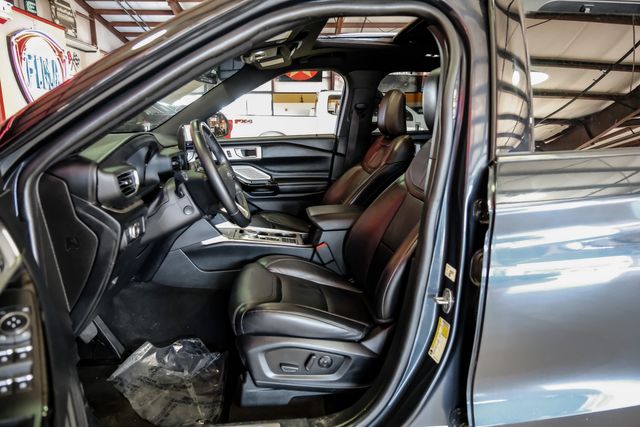 2022 Ford Explorer Platinum 2022 Ford Explorer Platinum