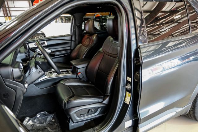 2022 Ford Explorer Platinum | Addison, TX | Mr Car Guys 2022 Ford Explorer Platinum | Addison, TX | Mr Car Guys