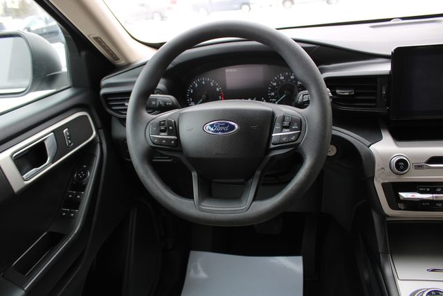 2022 Ford Explorer Base 4x4