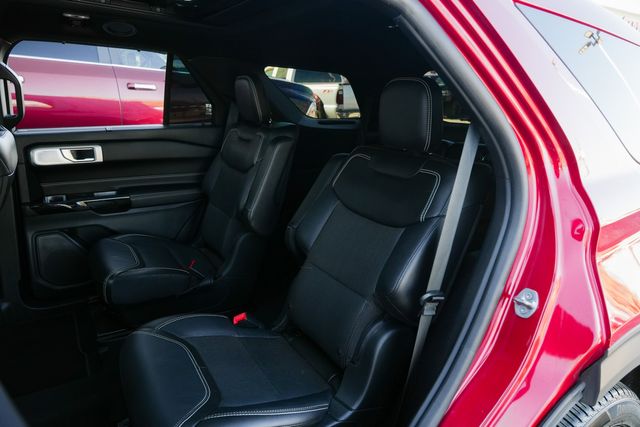 2022 Ford Explorer ST 4WD / CLEAN CARFAX / LOADED / BIG SCREEN | Dallas, TX | Rocky Mountain Truck Stop Dallas