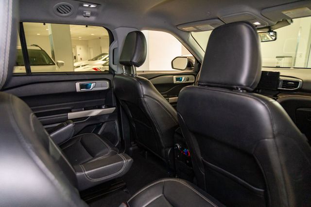 2022 Ford Explorer 3rd row Limited