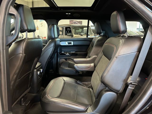 2022 Ford Explorer ST-Line 4x4 Twin Panel Sunroof Tow Package | Irving, Texas | Hopper Motorplex 2022 Ford Explorer ST-Line 4x4 Twin Panel Sunroof Tow Package | Irving, Texas | Hopper Motorplex