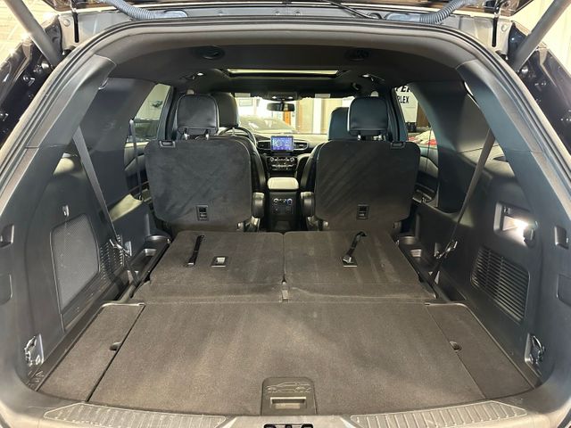 2022 Ford Explorer ST-Line 4x4 Twin Panel Sunroof Tow Package | Irving, Texas | Hopper Motorplex 2022 Ford Explorer ST-Line 4x4 Twin Panel Sunroof Tow Package | Irving, Texas | Hopper Motorplex