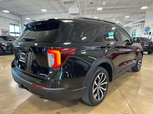 2022 Ford Explorer ST-Line