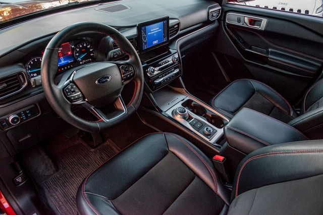 2022 Ford Explorer ST-Line | Van Nuys, CA | Stellar Auto INC. 2022 Ford Explorer ST-Line | Van Nuys, CA | Stellar Auto INC.