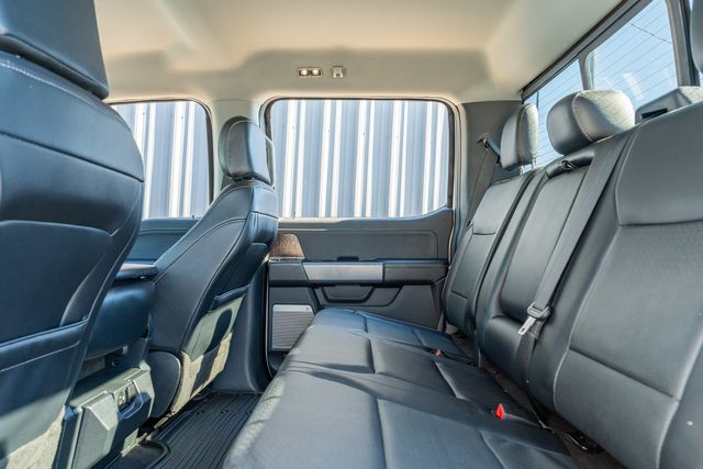 2022 Ford F-150 Lariat 4X4 / POWERBOOST HYBRID / BIG SCREEN | Austin, TX | Rocky Mountain Truck Stop Austin