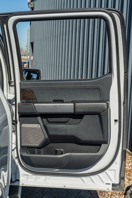 2022 Ford F-150 Lariat 4X4 / POWERBOOST HYBRID / BIG SCREEN | Austin, TX | Rocky Mountain Truck Stop Austin