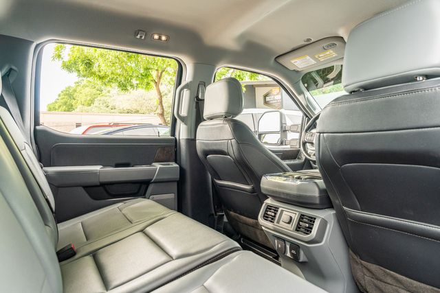 2022 Ford F-150 Lariat FX4 CREW CAB 4X4 | Austin, TX | Rocky Mountain Truck Stop Austin 2022 Ford F-150 Lariat FX4 CREW CAB 4X4 | Austin, TX | Rocky Mountain Truck Stop Austin