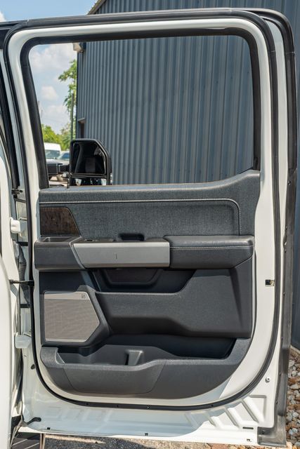 2022 Ford F-150 Lariat 4X4 SUPERCREW CAB / 5.0L V8 / 6.5' LONG BED | Austin, TX | Rocky Mountain Truck Stop Austin 2022 Ford F-150 Lariat 4X4 SUPERCREW CAB / 5.0L V8 / 6.5' LONG BED | Austin, TX | Rocky Mountain Truck Stop Austin