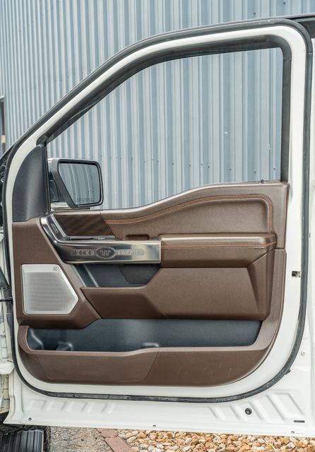 2022 Ford F-150 King Ranch Crew Cab FX4 4X4 / LOADED LUXURY | Austin, TX | Rocky Mountain Truck Stop Austin 2022 Ford F-150 King Ranch Crew Cab FX4 4X4 / LOADED LUXURY | Austin, TX | Rocky Mountain Truck Stop Austin