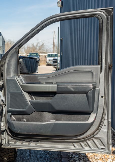 2022 Ford F-150 XLT SPORT CREW CAB 4X4 / 1 TX OWNER / CLEAN CARFAX | Austin, TX | Rocky Mountain Truck Stop Austin