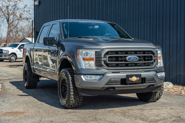 2022 Ford F-150 XLT SPORT CREW CAB 4X4 / 1 TX OWNER / CLEAN CARFAX | Austin, TX | Rocky Mountain Truck Stop Austin