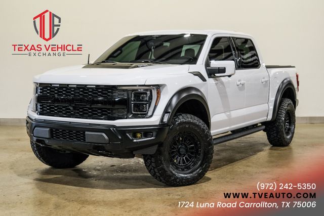 2022 Ford F-150 Raptor 4X4 ROOF, LOADED, CUSTOM WHEELS, TOYO, 34k | Carrollton, TX | Texas Vehicle Exchange
