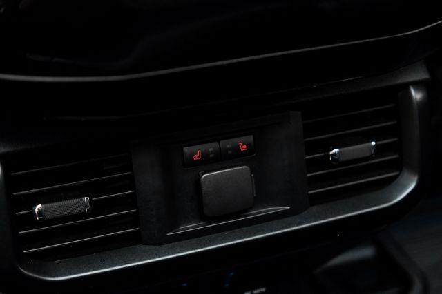 2022 Ford F-150 Raptor 4X4 ROOF, LOADED, CUSTOM WHEELS, TOYO, 34k | Carrollton, TX | Texas Vehicle Exchange