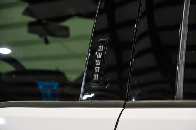 2022 Ford F-150 Raptor 4X4 ROOF, LOADED, CUSTOM WHEELS, TOYO, 34k | Carrollton, TX | Texas Vehicle Exchange