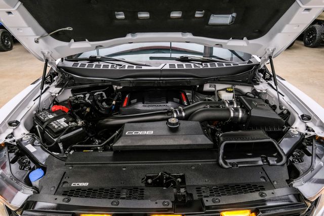 2022 Ford F-150 Raptor 4X4 ROOF, LOADED, CUSTOM WHEELS, TOYO, 34k | Carrollton, TX | Texas Vehicle Exchange