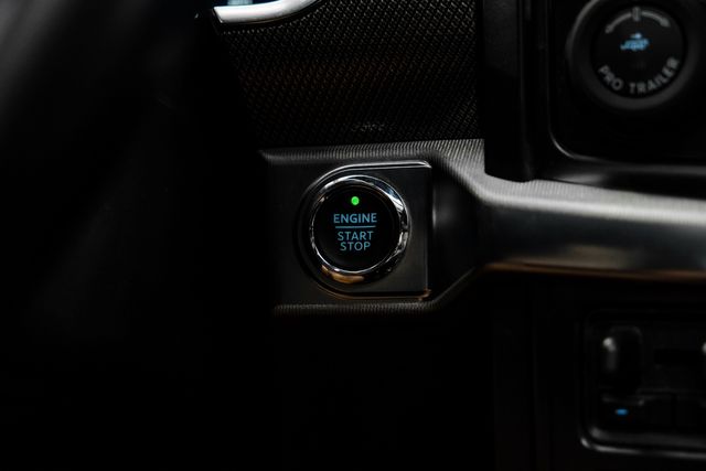 2022 Ford F-150 Raptor 4X4 ROOF, LOADED, CUSTOM WHEELS, NITTO, 41K | Carrollton, TX | Texas Vehicle Exchange