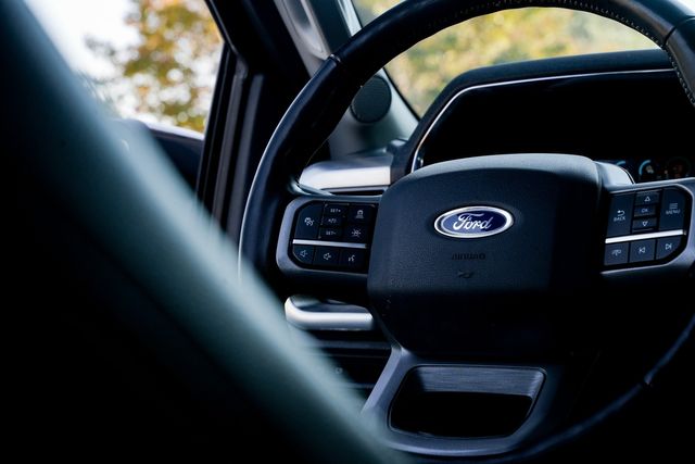 2022 Ford F-150 Lariat FX4 BIG SCREEN W/ UPGRADES / WRAPPED LOADED | Austin, TX | Rocky Mountain Truck Stop Austin 2022 Ford F-150 Lariat FX4 BIG SCREEN W/ UPGRADES / WRAPPED LOADED | Austin, TX | Rocky Mountain Truck Stop Austin