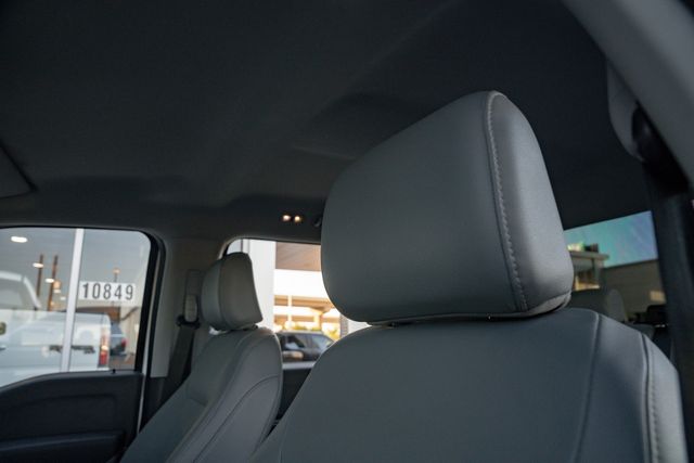 2022 Ford F-150 XL CREW CAB FX4 / CLEAN CARFAX / 5.0L V-8 | Austin, TX | Rocky Mountain Truck Stop Austin 2022 Ford F-150 XL CREW CAB FX4 / CLEAN CARFAX / 5.0L V-8 | Austin, TX | Rocky Mountain Truck Stop Austin