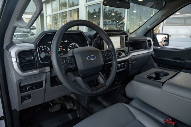 2022 Ford F-150 XL CREW CAB FX4 / CLEAN CARFAX / 5.0L V-8 | Austin, TX | Rocky Mountain Truck Stop Austin 2022 Ford F-150 XL CREW CAB FX4 / CLEAN CARFAX / 5.0L V-8 | Austin, TX | Rocky Mountain Truck Stop Austin