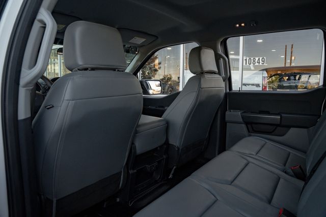 2022 Ford F-150 XL CREW CAB FX4 / CLEAN CARFAX / 5.0L V-8 | Austin, TX | Rocky Mountain Truck Stop Austin 2022 Ford F-150 XL CREW CAB FX4 / CLEAN CARFAX / 5.0L V-8 | Austin, TX | Rocky Mountain Truck Stop Austin