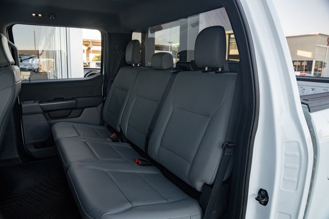 2022 Ford F-150 XL CREW CAB FX4 / CLEAN CARFAX / 5.0L V-8 | Austin, TX | Rocky Mountain Truck Stop Austin 2022 Ford F-150 XL CREW CAB FX4 / CLEAN CARFAX / 5.0L V-8 | Austin, TX | Rocky Mountain Truck Stop Austin