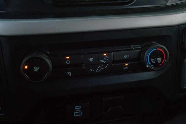 2022 Ford F-150 XL CREW CAB FX4 / CLEAN CARFAX / 5.0L V-8 | Austin, TX | Rocky Mountain Truck Stop Austin 2022 Ford F-150 XL CREW CAB FX4 / CLEAN CARFAX / 5.0L V-8 | Austin, TX | Rocky Mountain Truck Stop Austin