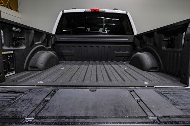 2022 Ford F-150 Platinum FX4 STAR WHITE Pro Power 7.2KW PANO ROOF | Dallas, TX | East Dallas Diesel