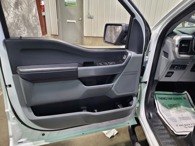 2022 Ford F-150 XLT Super Crew 5.0L V8, 6.5" Bed - Financing | Dickinson, ND | Autorama Auto Sales and Rentals 2022 Ford F-150 XLT Super Crew 5.0L V8, 6.5" Bed - Financing | Dickinson, ND | Autorama Auto Sales and Rentals