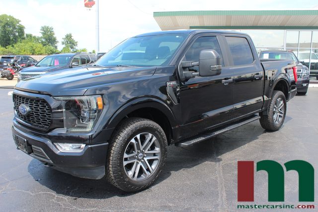 2022 Ford F-150 XL STX | Granite City, Illinois | MasterCars Company Inc. in Granite City, Illinois 62040