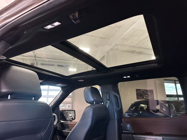 2022 Ford F-150 Lariat Lariat Sport Appearance Lowering Package | Irving, Texas | Hopper Motorplex