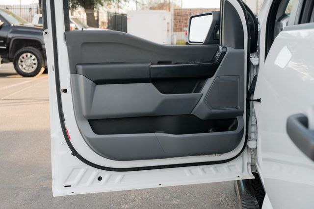 2022 Ford F-150 Lightning Pro EV / CLEAN CARFAX / 1-OWNER / BIG SCREEN | Austin, TX | Rocky Mountain Truck Stop Austin