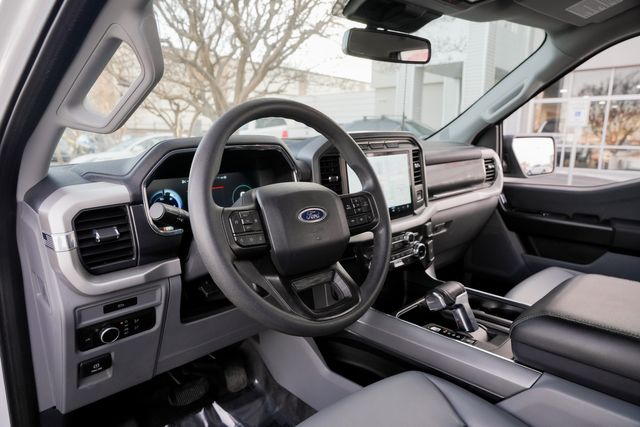 2022 Ford F-150 Lightning Pro EV / CLEAN CARFAX / 1-OWNER / BIG SCREEN | Austin, TX | Rocky Mountain Truck Stop Austin