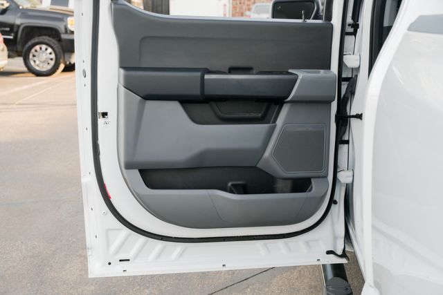 2022 Ford F-150 Lightning Pro EV / CLEAN CARFAX / 1-OWNER / BIG SCREEN | Austin, TX | Rocky Mountain Truck Stop Austin 2022 Ford F-150 Lightning Pro EV / CLEAN CARFAX / 1-OWNER / BIG SCREEN | Austin, TX | Rocky Mountain Truck Stop Austin