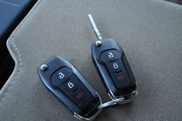 2022 Ford F-150 XLT Pickup 4D 5 1/2 ft | Louisville, MS | CARite Louisville MS 2022 Ford F-150 XLT Pickup 4D 5 1/2 ft | Louisville, MS | CARite Louisville MS