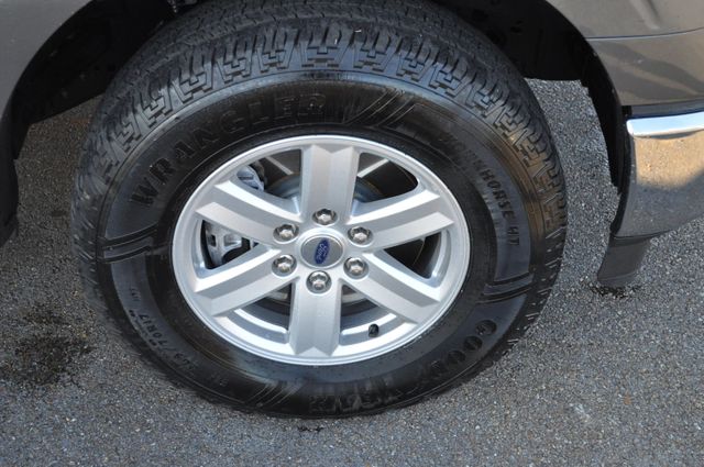 2022 Ford F-150 XLT Pickup 4D 5 1/2 ft | Louisville, MS | CARite Louisville MS 2022 Ford F-150 XLT Pickup 4D 5 1/2 ft | Louisville, MS | CARite Louisville MS