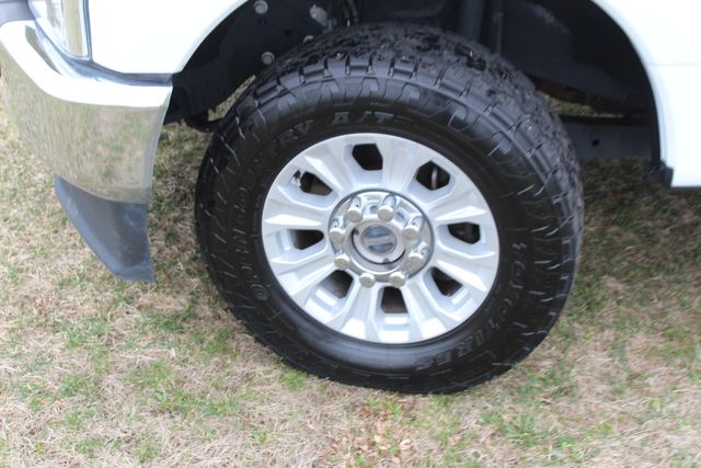 2022 Ford F-250 Reg.Cab 4x4 XL | Roscoe, IL | Autoland Outlets