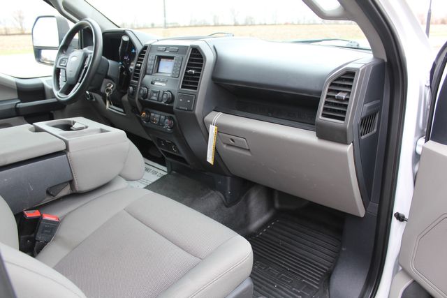 2022 Ford F-250 Reg.Cab 4x4 XL | Roscoe, IL | Autoland Outlets 2022 Ford F-250 Reg.Cab 4x4 XL | Roscoe, IL | Autoland Outlets