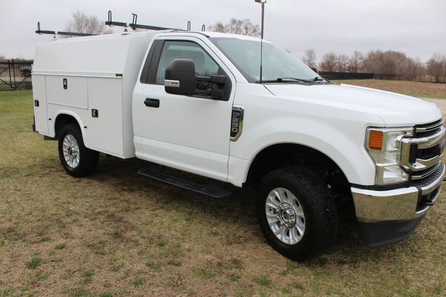 2022 Ford F-250 Reg.Cab 4x4 XL | Roscoe, IL | Autoland Outlets 2022 Ford F-250 Reg.Cab 4x4 XL | Roscoe, IL | Autoland Outlets