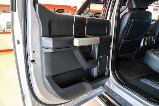 2022 Ford F-250 Super Duty Lariat | Addison, TX | Mr Car Guys