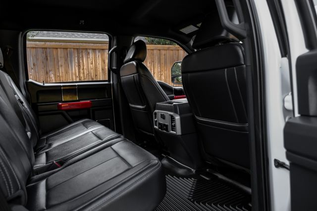 2022 Ford F-250 Super Duty Lariat FX4 Diesel LIFTED Serviced NonSmoker | Dallas, TX | Stevens Motor Company LLC 2022 Ford F-250 Super Duty Lariat FX4 Diesel LIFTED Serviced NonSmoker | Dallas, TX | Stevens Motor Company LLC