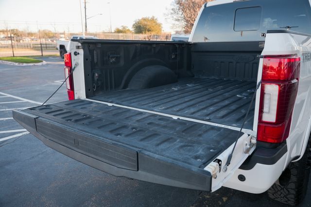 2022 Ford F-250 Super Duty Lariat TREMOR 4X4 / BIG SCREEN / LOADED / 1-OWNER | Austin, TX | Rocky Mountain Truck Stop Austin 2022 Ford F-250 Super Duty Lariat TREMOR 4X4 / BIG SCREEN / LOADED / 1-OWNER | Austin, TX | Rocky Mountain Truck Stop Austin