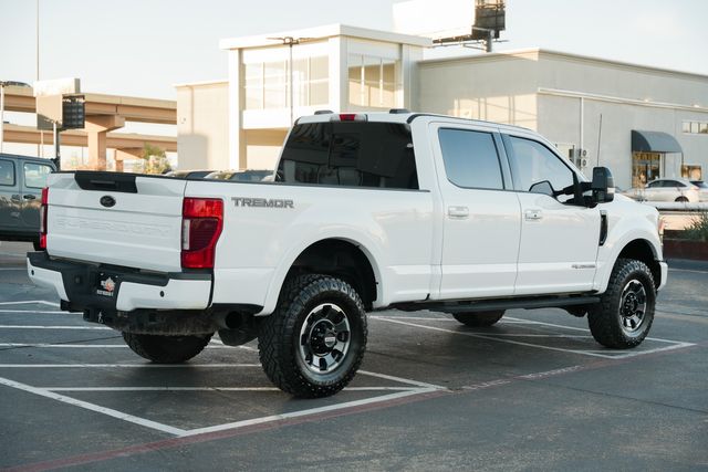 2022 Ford F-250 Super Duty Lariat TREMOR 4X4 / BIG SCREEN / LOADED / 1-OWNER | Austin, TX | Rocky Mountain Truck Stop Austin